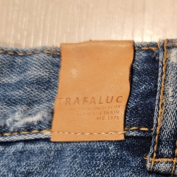 Zara Trafaluc TRF Denim Jean Mini Skirt w/Red & White Stripes size XS EUC - Picture 7 of 7